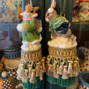 Skating Bunnies Salt Shaker Tassels (set of two)